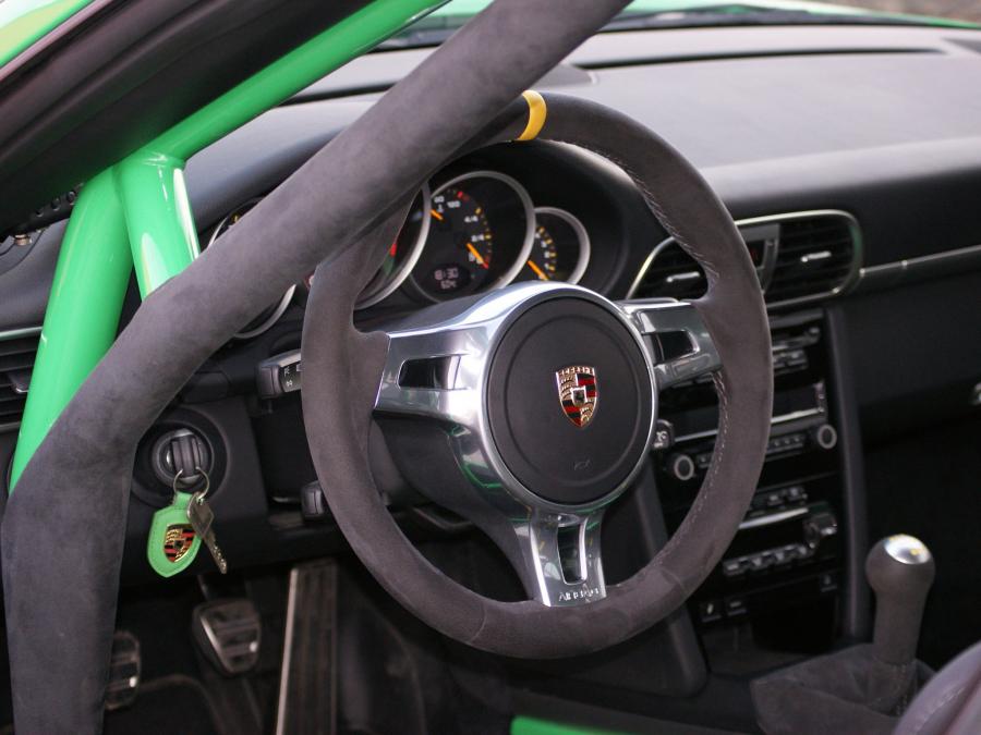 Панель приборов Porsche 911 GT3 RS by Kaege (997) 2016 года  (фото 5 из 16)